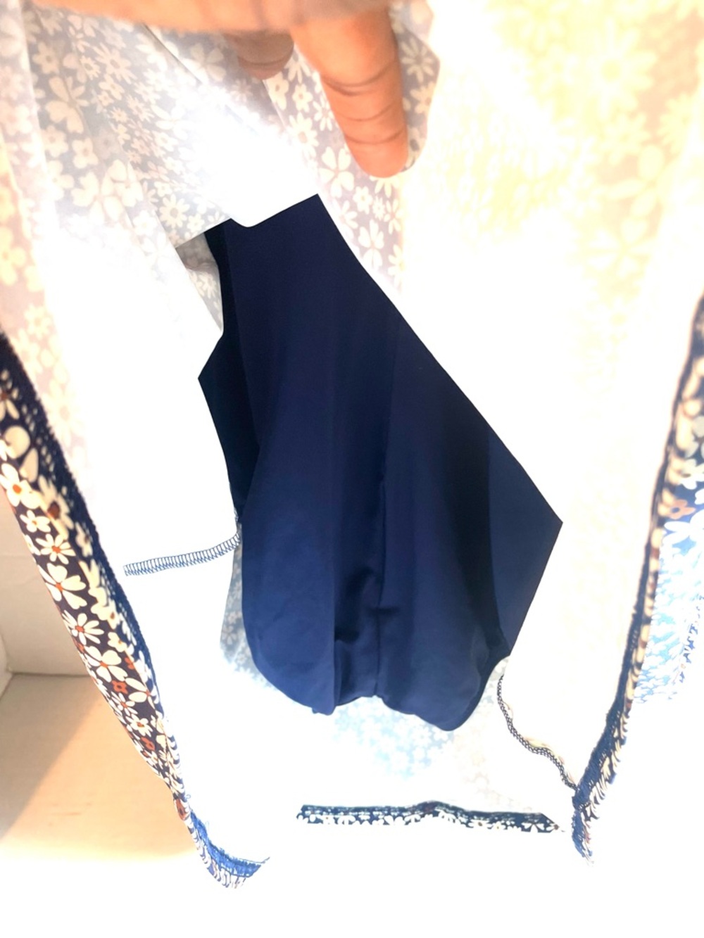 Lands’ End XL/18 Floral Tankini Swim Top Cover-Up Blue White Daisy Layered - Picture 3 of 12